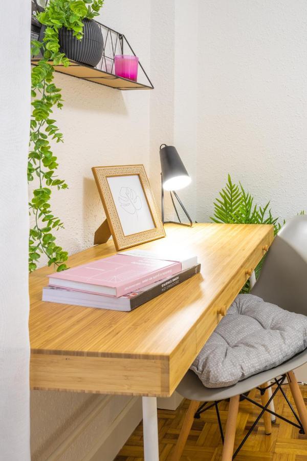 Avda Pamplona Hospitales Universidad Apartment